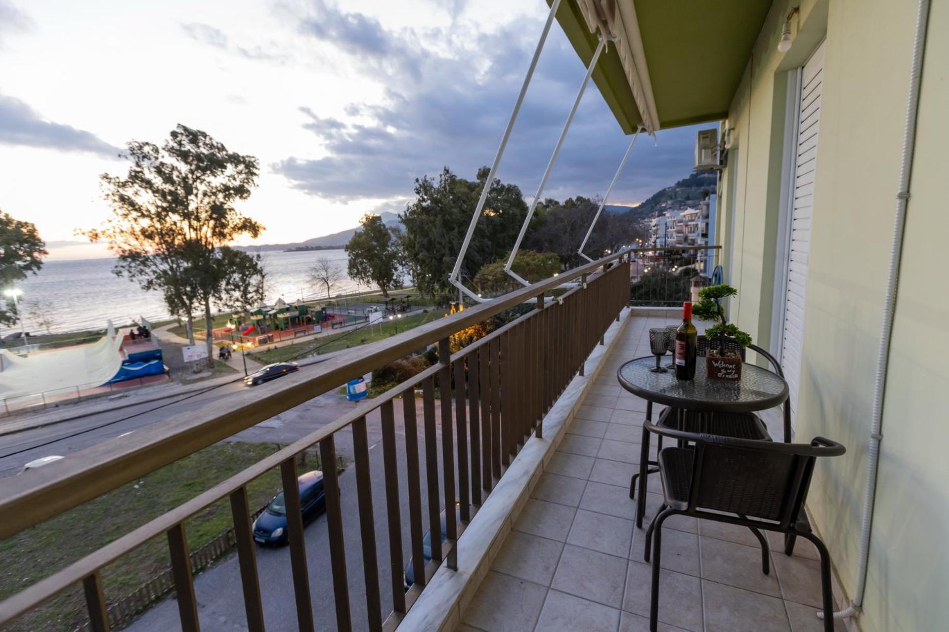 Vicky'S View House Apartment Nafpaktos Exterior foto