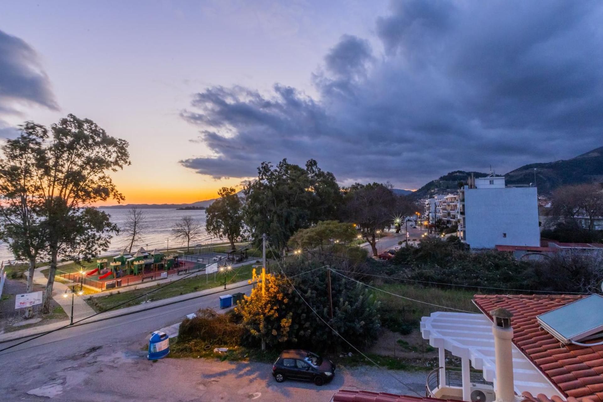 Vicky'S View House Apartment Nafpaktos Exterior foto